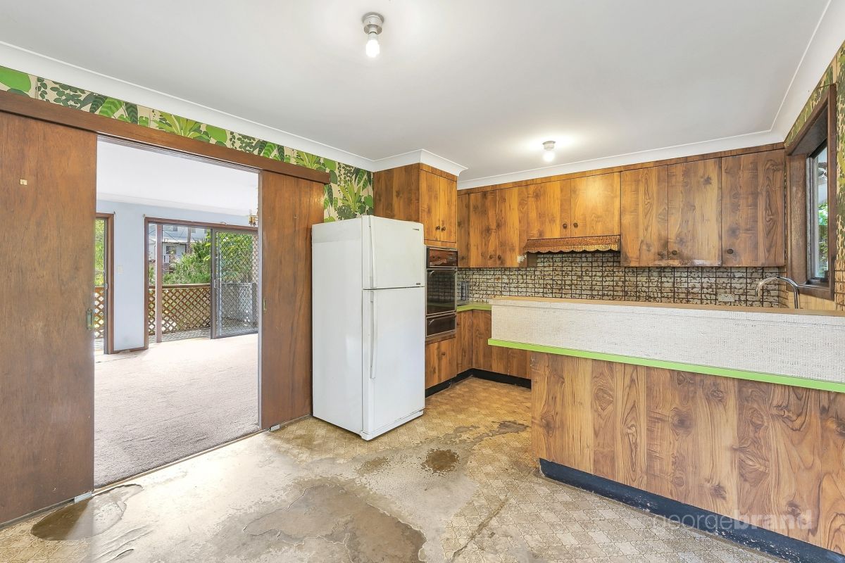 4 Aspen Avenue, Terrigal, NSW, Terrigal - Thumbnail 4