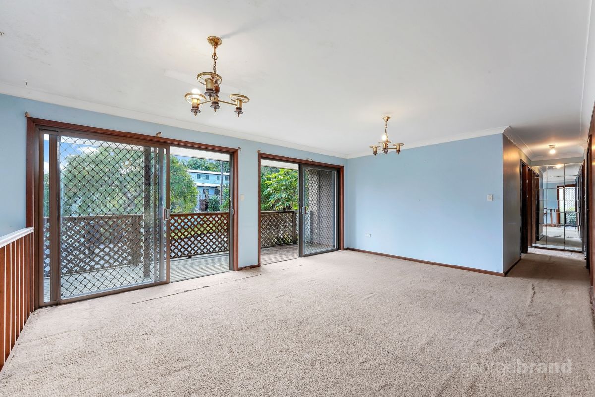 4 Aspen Avenue, Terrigal, NSW, Terrigal - Thumbnail 3