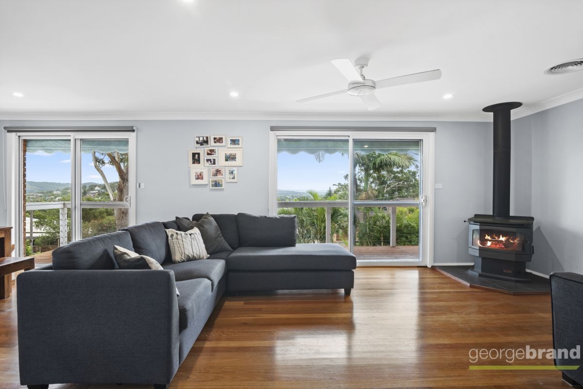 Bateau Bay House EAST BATEAU BAY 1,080,000