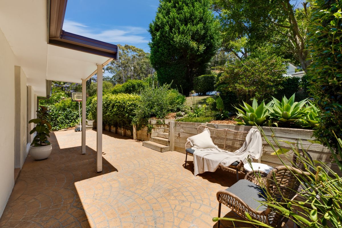Avoca Beach House THE PERFECT FAMILY HOME Sold for 1,200,000